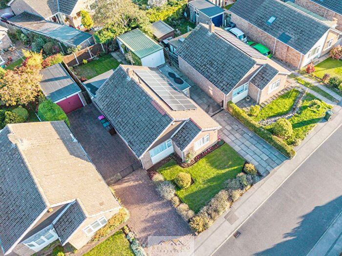3 Bedroom Detached Bungalow For Sale In Magnolia Close, South Anston, Sheffield, S25