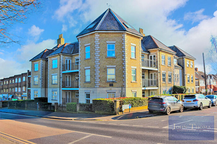3 Bedroom Apartment For Sale In Park Grange, Manor Road, Chigwell, Essex, IG7