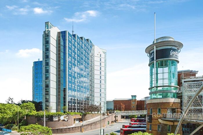 1 Bedroom Flat To Rent In Churchill Place, Churchill Way, Basingstoke, RG21