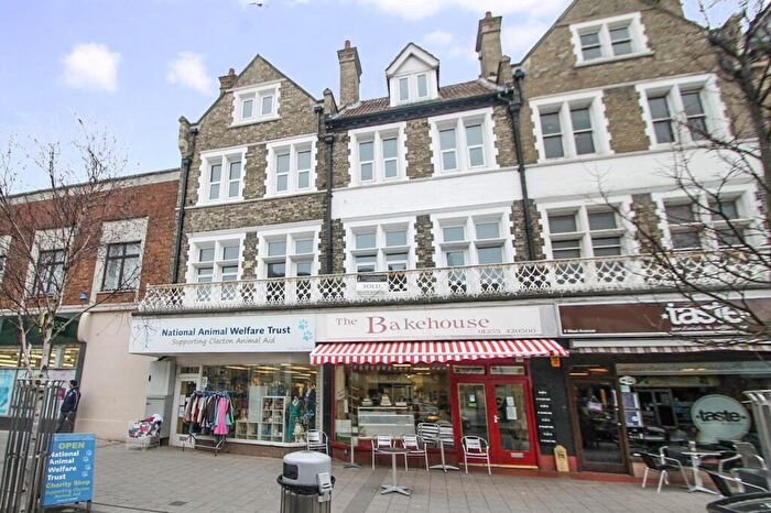 2 Bedroom Flat To Rent In West Avenue, Clacton On Sea, CO15