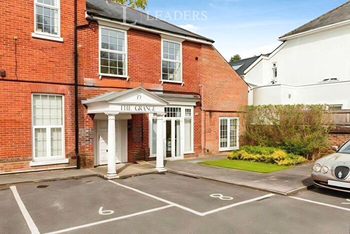 1 Bedroom Flat For Sale In New Brighton Road, Emsworth, Hampshire, PO10