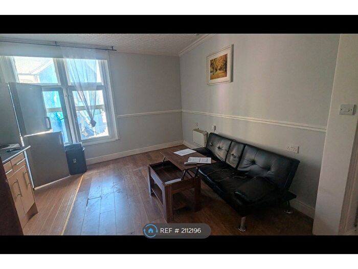 2 Bedroom Flat To Rent In Grattan Road, Bradford, BD1