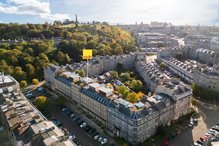 1 Bedroom Apartment For Sale In Brunswick Street, Hillside, Edinburgh, Midlothian, EH7