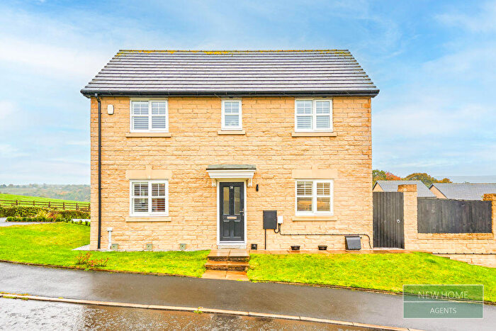 3 Bedroom Detached House For Sale In Wheatear Place, Darwen, BB3
