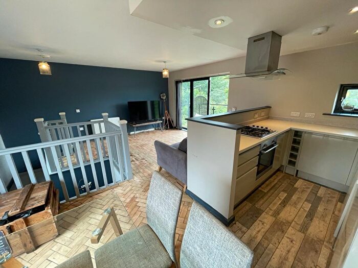 2 Bedroom Terraced House For Sale In Rosie Close, Padiham, Burnley, BB12