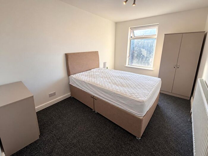 1 Bedroom Property To Rent In Patrick Street, Grimsby, Lincolnshire, DN32