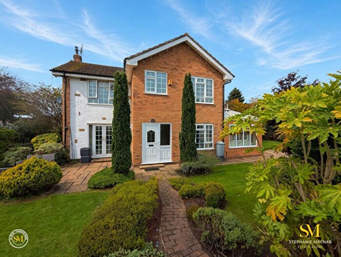 3 Bedroom Detached House For Sale In Glendale Way, Formby, Liverpool, L37