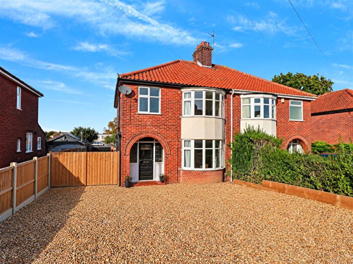 3 Bedroom House For Sale In Plumstead Road East, Norwich, NR7