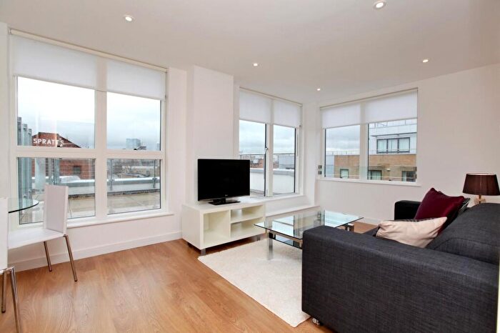 2 Bedroom Flat To Rent In Aegean Court, Caspian Wharf, Seven Sea Gardens, Bow, E3