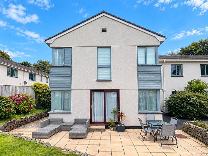 2 Bedroom Flat To Rent In Tryhornek, Trencrom Lane, Carbis Bay, TR26