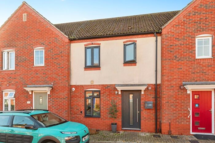 3 Bedroom Terraced House For Sale In Blandamour Way, Bristol, BS10