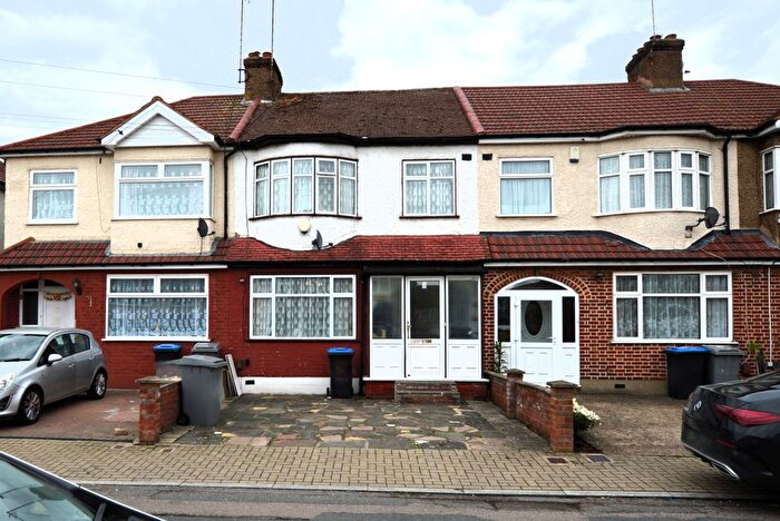 3 Bedroom Terraced House For Sale In Burnside Crescent, Wembley, HA0