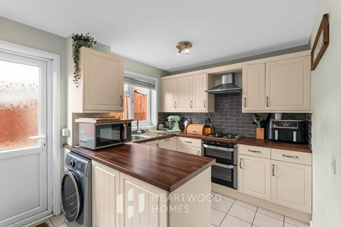 3 Bedroom Terraced House For Sale In Holyrood Crescent, St Albans, AL1