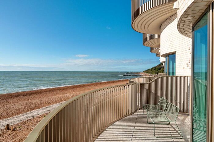 4 Bedroom Terraced House For Sale In Shoreline Crescent, Folkestone, CT20