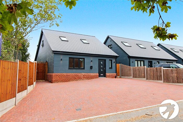 3 Bedroom Detached House To Rent In Castle Lane, Chalk, Kent, DA12