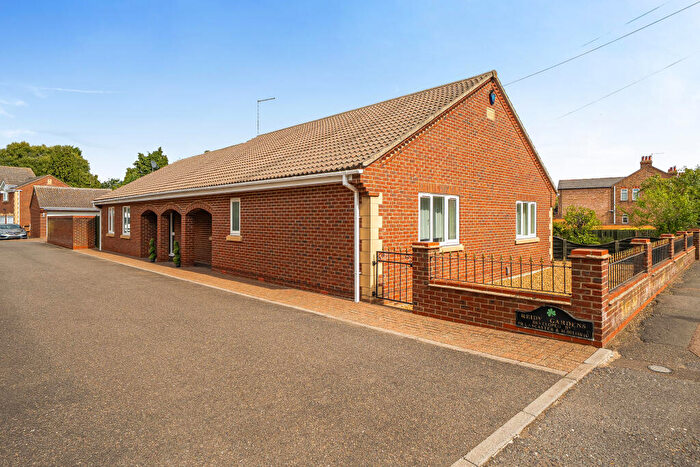 4 Bedroom Bungalow For Sale In Stonald Road, Whittlesey, Peterborough, Cambridgeshire, PE7