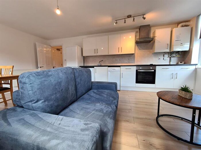 1 Bedroom Flat To Rent In Coppers Court, Ferrars Road, Huntingdon, PE29