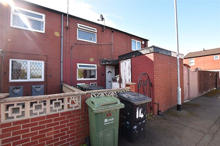 2 Bedroom Terraced House For Sale In Leasowe Close, Leeds, West Yorkshire, LS10