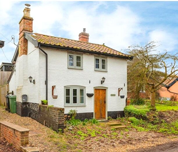 1 Bedroom Cottage For Sale In The Street, Aslacton, Norwich, Norfolk, NR15