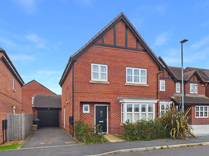 4 Bedroom Detached House For Sale In Seaton Way, Mapperley, Nottingham, NG3