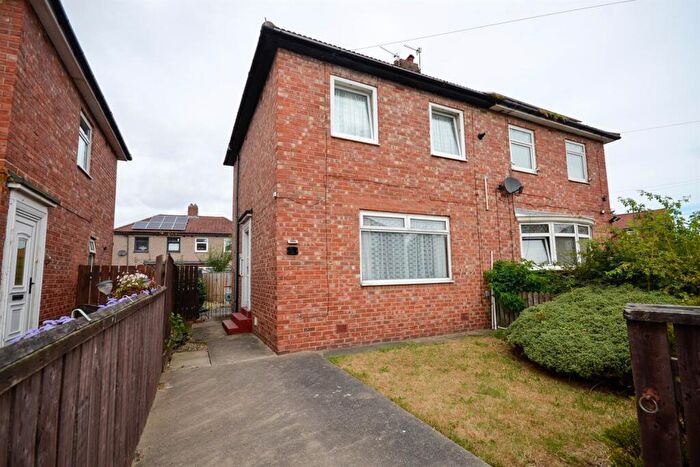 3 Bedroom Semi-Detached House To Rent In Hayton Avenue, South Shields, NE34