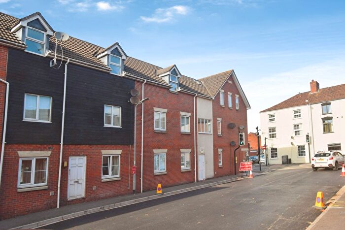1 Bedroom Flat For Sale In St. John Street, Bridgwater, TA6
