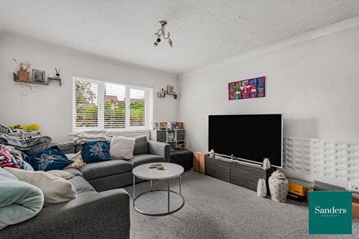 2 Bedroom Flat To Rent In Marigold Place, Harlow, Essex, CM17