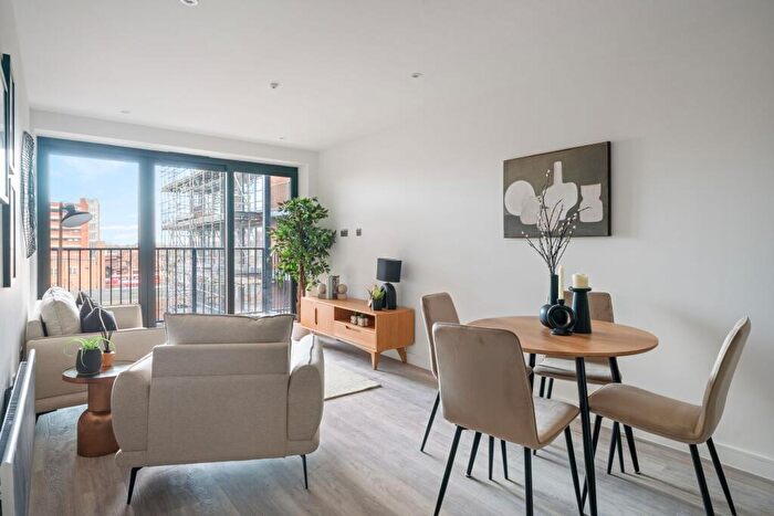 1 Bedroom Flat To Rent In High Street, The Embassy High Street, EN8