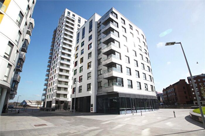 2 Bedroom Apartment To Rent In Honister, Alfred Street, Reading, Berkshire, RG1