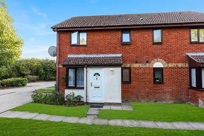1 Bedroom Cluster House For Sale In Kestrel Close, Hartford, PE29