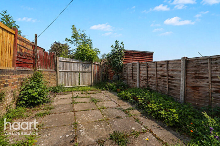 2 Bedroom Terraced House For Sale In Ramillies Close, Chatham, ME5