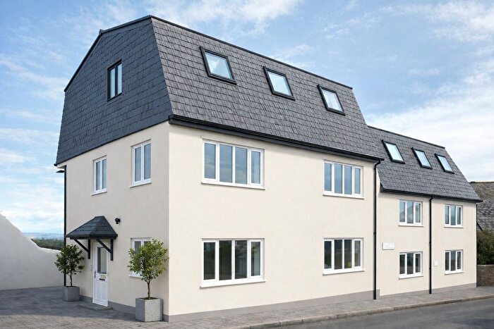 2 Bedroom Flat For Sale In Fore Street, Saltash, PL12