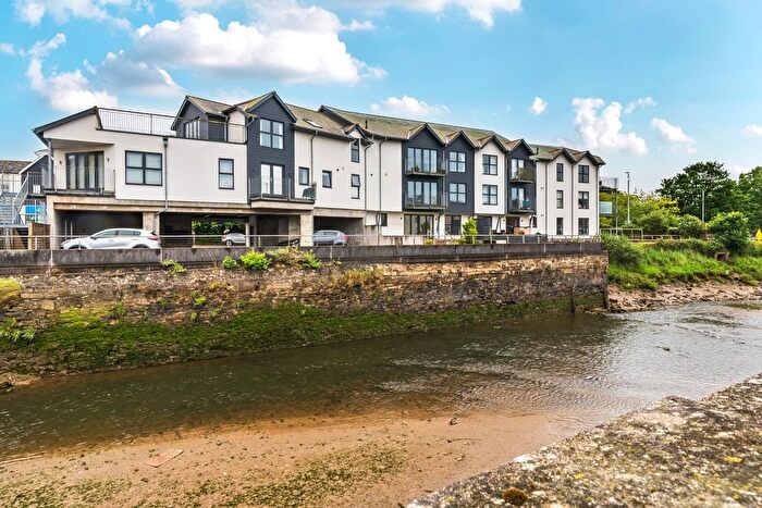 3 Bedroom Flat For Sale In Brunswick Wharf North Walk, Barnstaple, Devon, EX31