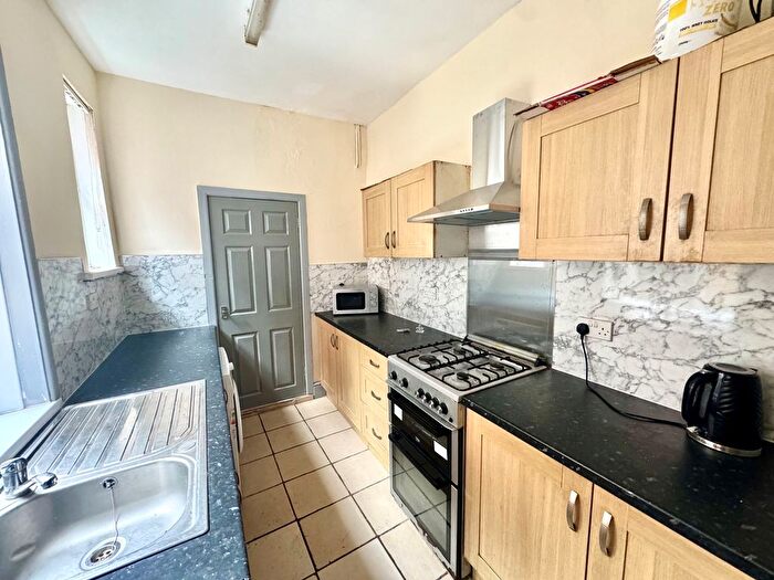4 Bedroom Terraced House To Rent In Lower Road, Nottingham, NG9