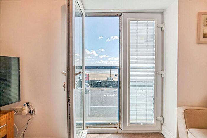 2 Bedroom Flat For Sale In The Waterfront, Pendine, Carmarthen, SA33