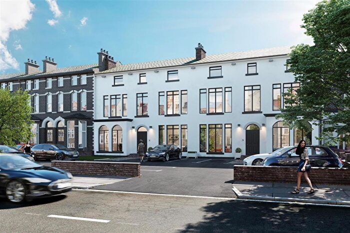 1 Bedroom Flat For Sale In Regency Court, Old Swan, L13