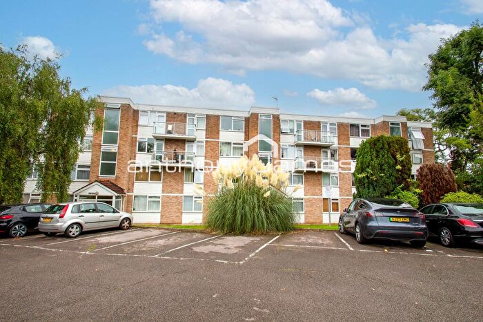 Studio To Rent In West Park, Pickwick Court, SE9