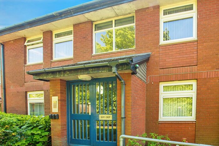 1 Bedroom Apartment For Sale In Guardian Court (Northfield), Northfield, B31