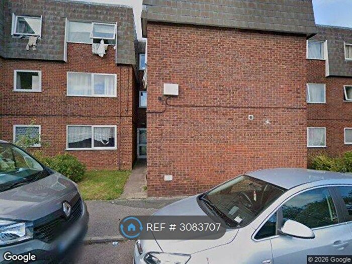 1 Bedroom Flat To Rent In Gardenia Avenue, Luton, LU3