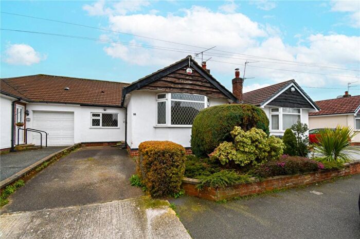 2 Bedroom Bungalow For Sale In Heywood Boulevard, Thingwall, Wirral, CH61