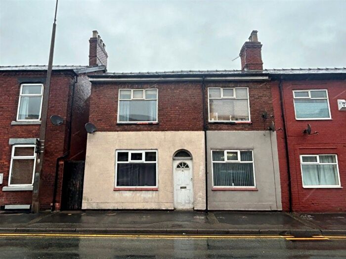 1 Bedroom Flat For Sale In Station Road, Northwich, CW9