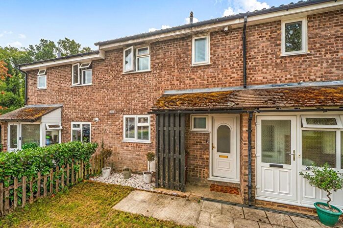 3 Bedroom Terraced House For Sale In Tufts Meadow, Midhurst, GU29