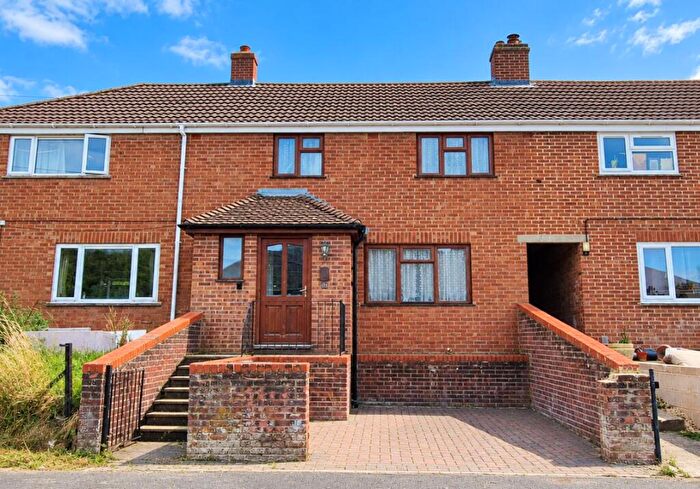 3 Bedroom Terraced House For Sale In Springfield Road, Wantage, Oxfordshire, OX12