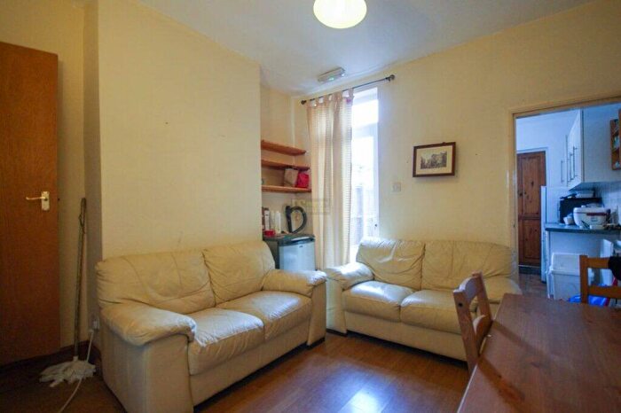 4 Bedroom Terraced House To Rent In Gleave Road, Selly Oak, Birmingham, B29