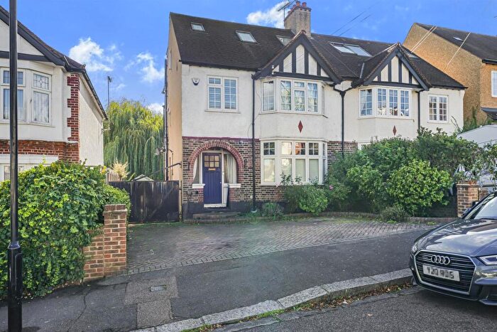 4 Bedroom Semi-Detached House For Sale In Connaught Avenue, North Chingford, E4