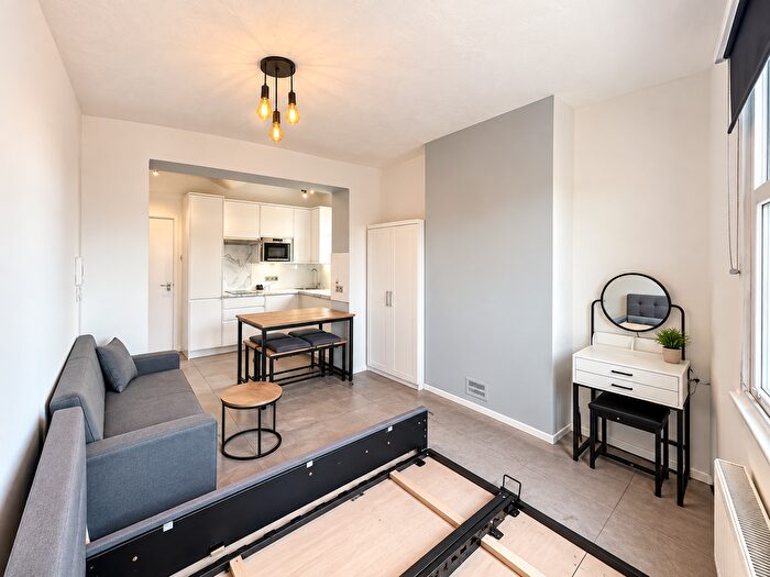 Studio To Rent In Windsor Street, Brighton, BN1