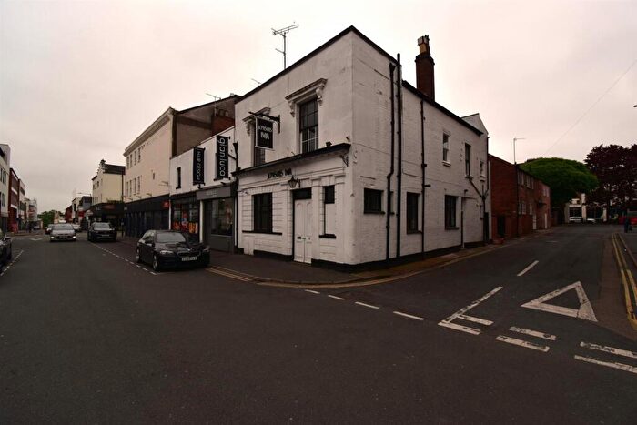 4 Bedroom Flat To Rent In Tavistock Street, Leamington Spa, CV32