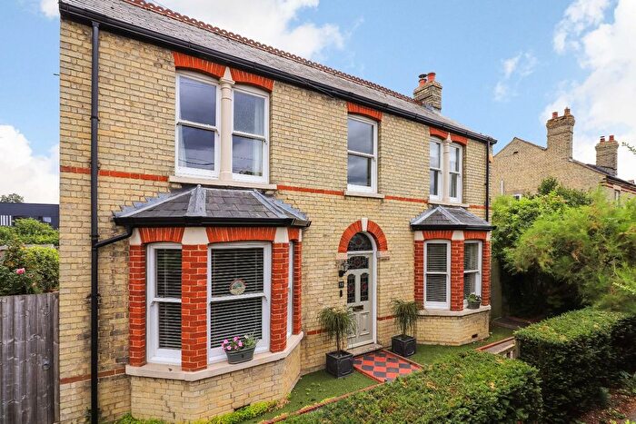 4 Bedroom Detached House For Sale In Pages Close, Histon, Cambridge, CB24
