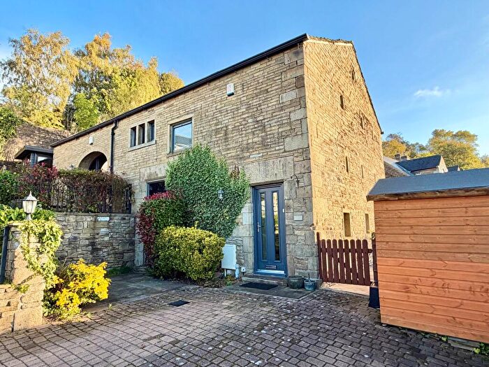 3 Bedroom Semi-Detached House To Rent In Hillside Barn, The Meadows, Sowerby Bridge, HX6