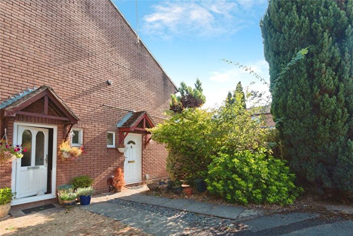 1 Bedroom End Of Terrace House For Sale In Tippett Gardens, Basingstoke, Hampshire, RG22